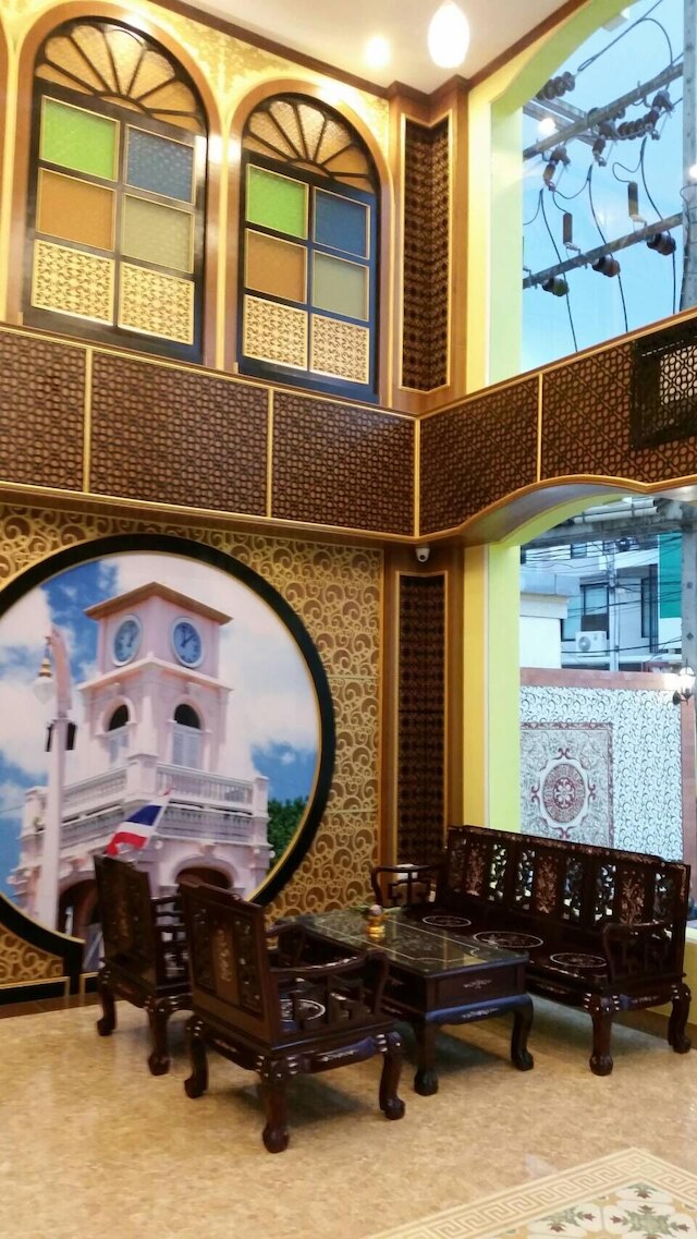 プーケット チノイン ホテル