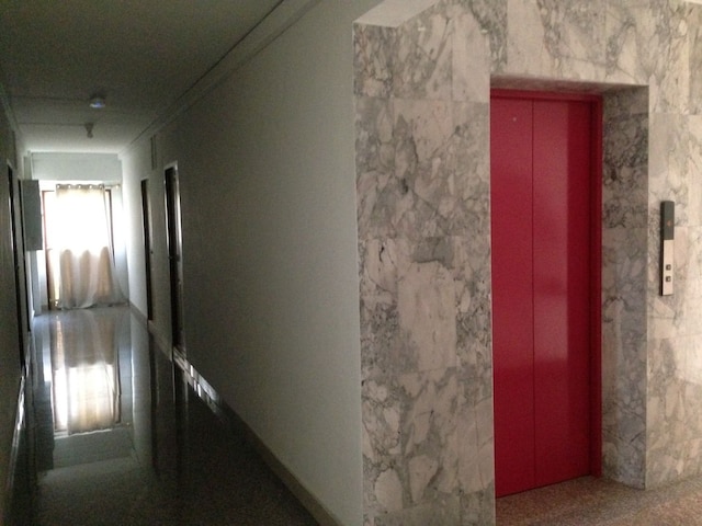 ヤオワマル アパートメント