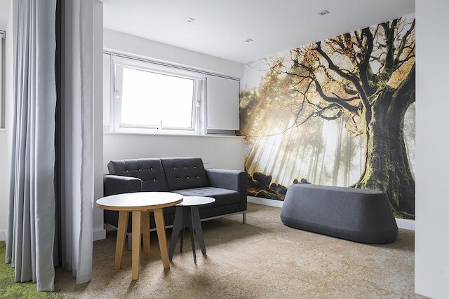 ジョン レスター & エディー コルマン コーツ - キャンパス アコモデーション