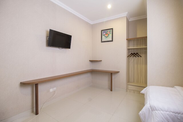 レッドドアーズ プラス アット シデン バラット