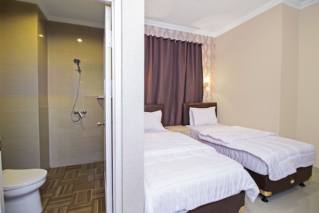 レッドドアーズ プラス アット シデン バラット