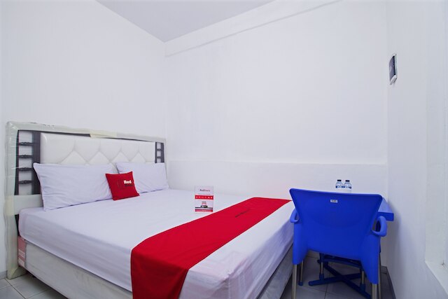 レッドドアーズ ニア STAN