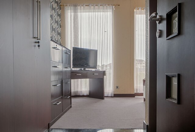 レッドドアーズ プラス ニア スカジャデ 2