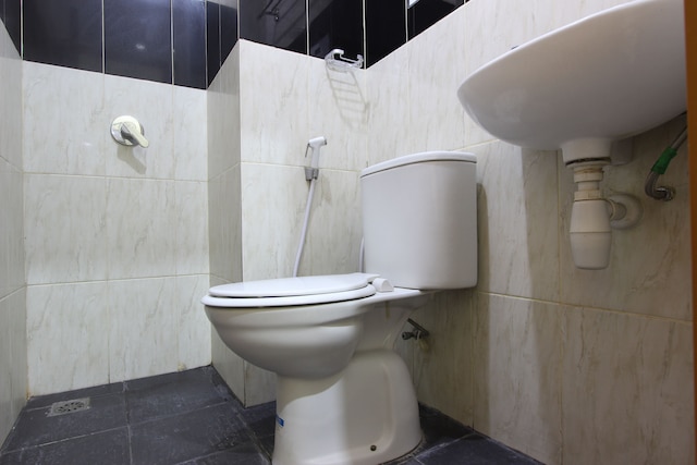 レッドドアーズ アット スワカルヤ カリウラン