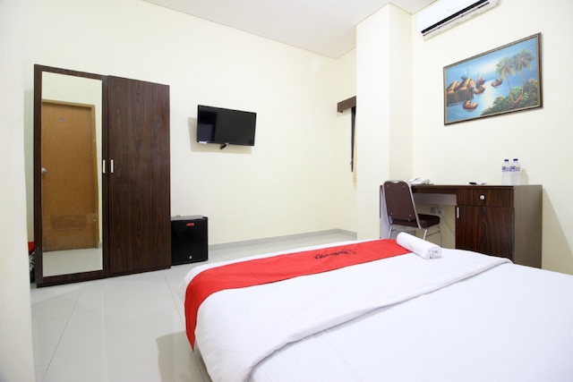 レッドドアーズ アット スワカルヤ カリウラン