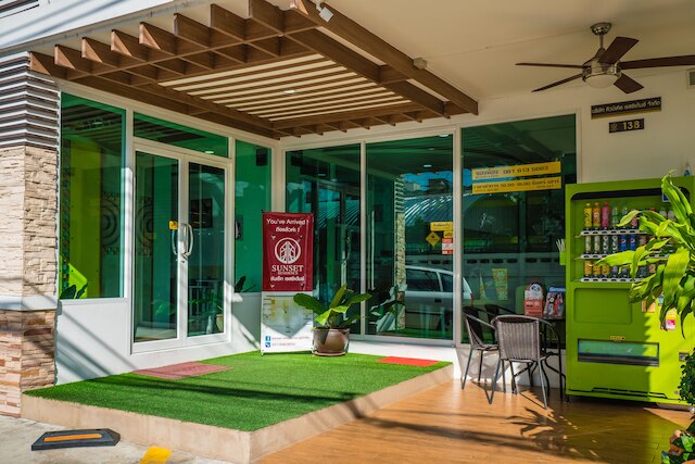 サンセット レジデンス ピンクラオ