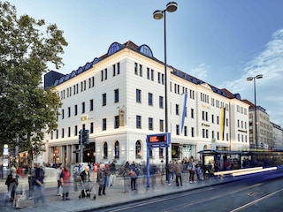 25 アワーズ ホテル ザ ロイヤル ババリアン