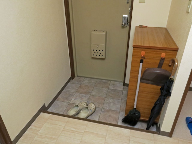 フロンティアサンライズ