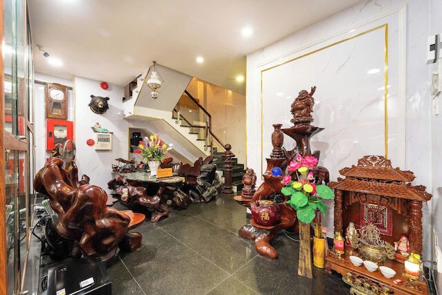 ダイアモンド ラグジュアリー ベン タン