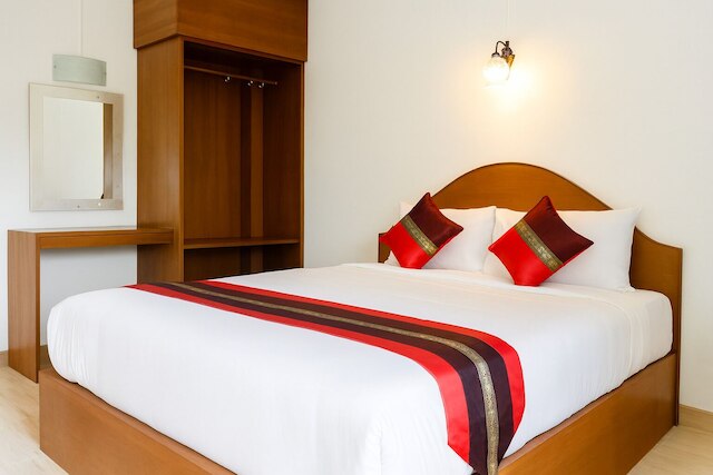 メーソート シリ ホテル