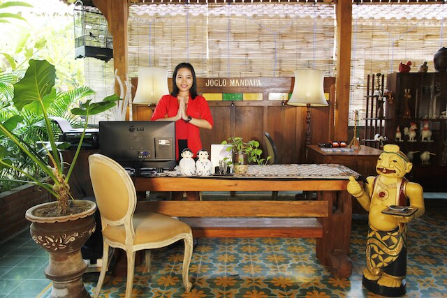 ジョグロ マンダパ ブティック ホテル & レスト