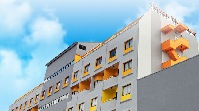 フォーチュン ビュー コン ホテル ナコーン フノム