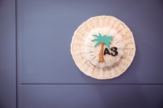 イートズー ホテル (EATzzZ 旅館)