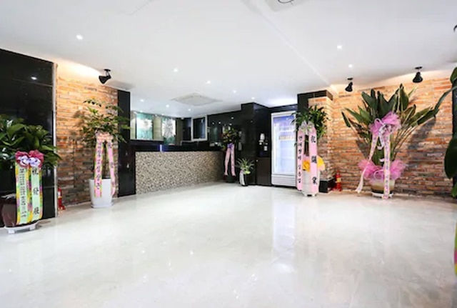 ホテル リーダーズ