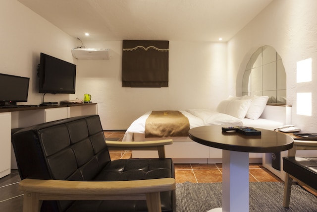 ホテル リーダーズ