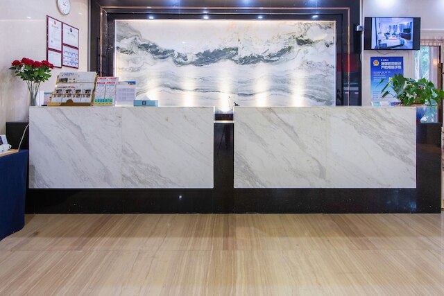 広州シーマンズ クラブ (广州海员俱乐部)