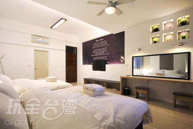 ウォー ハウス (窩民宿)