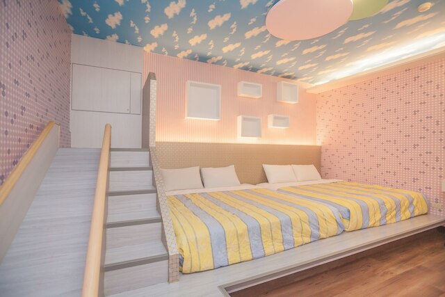 チェリー ブロッサム モーテル (櫻花村汽車旅館)