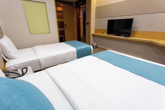 ザ リーセンツ トンデムン ホテル