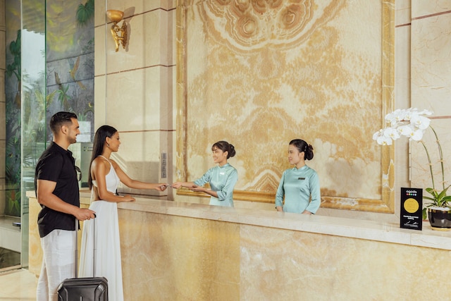 マンディラ ビーチ ホテル ダナン