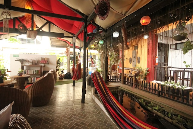 ブルスカンプ イン - アダルト オンリー