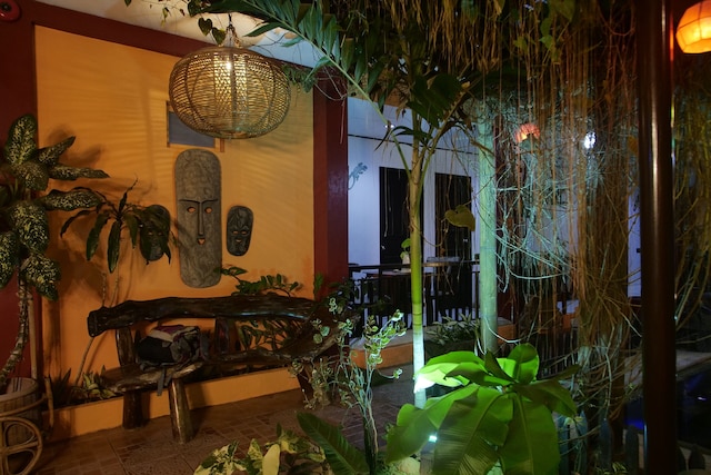 ブルスカンプ イン - アダルト オンリー