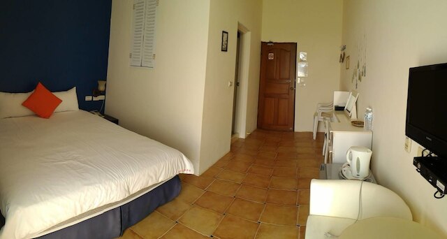 ボヘミアン ホリデイ イン (波希米亞渡假會館)