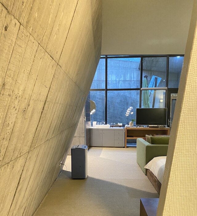 スモーキング ロック リゾート (冒煙的石頭溫泉度假旅館)