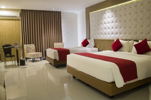 ウエスト ポイント ホテル