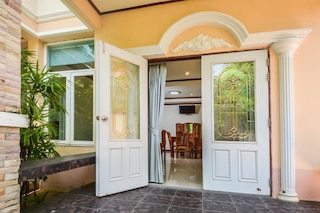 カマラ パレス ロングステイ ハウス