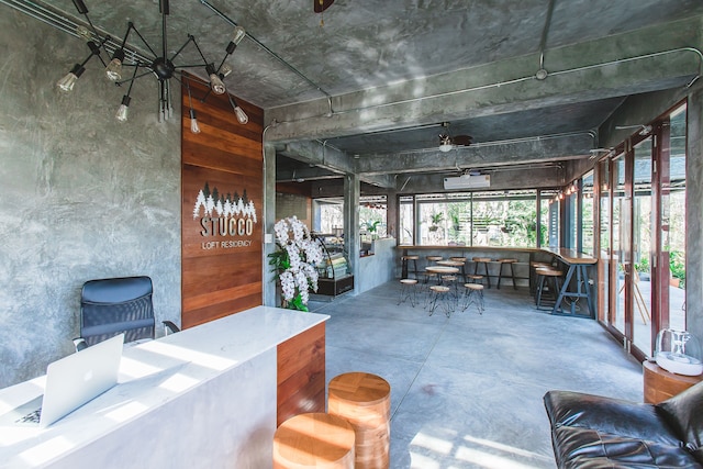 スタッコ ロフト レジデンシー