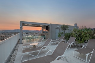 カジュアル クビック アテネ ホテル