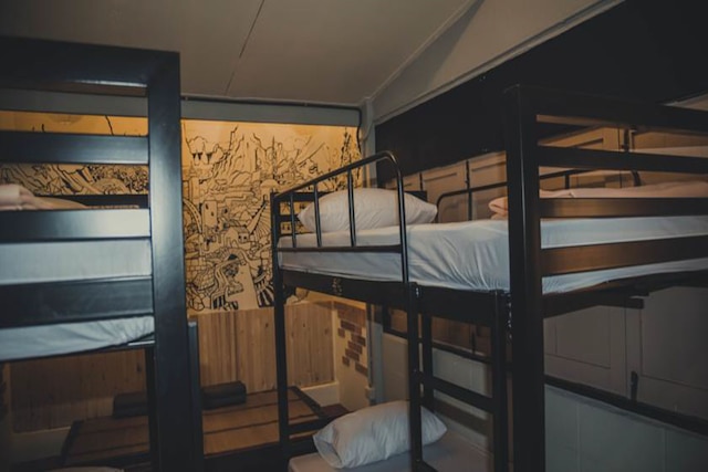 スピニング ベア ホステル