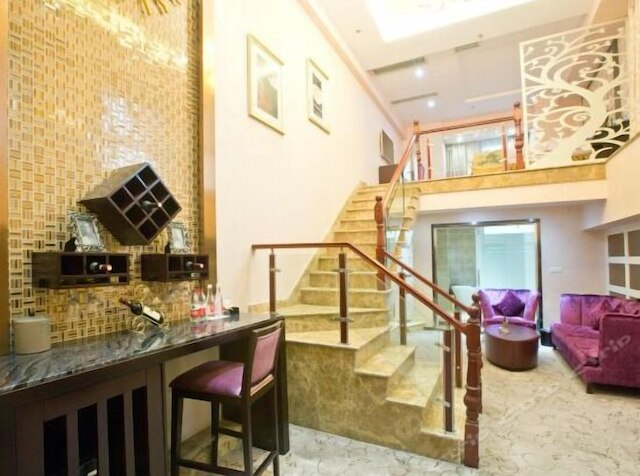 重慶ロンディン ブティック ホテル (重庆龙鼎精品酒店)