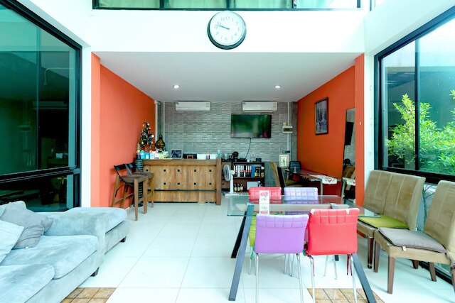 ザ プール リゾート