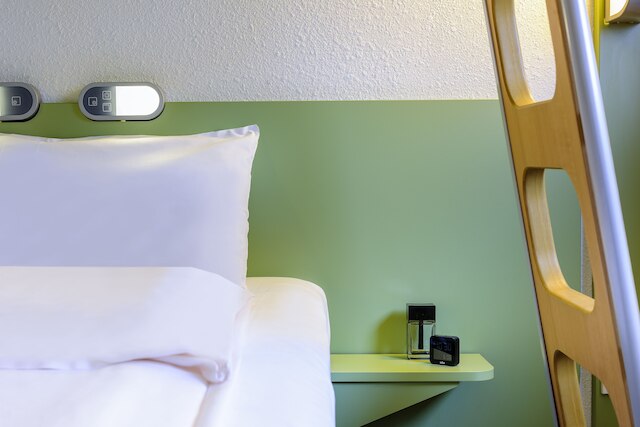 イビス バジェット オレンジ センター