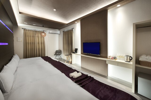 ワン フークン ホテル (福岡 1 號溫泉飯店)