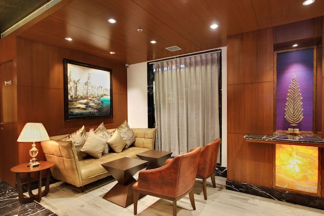 コンフォート イン インズィス