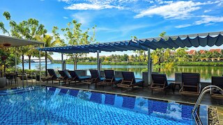 リバーサイド ホワイトハウス ブティックホテル