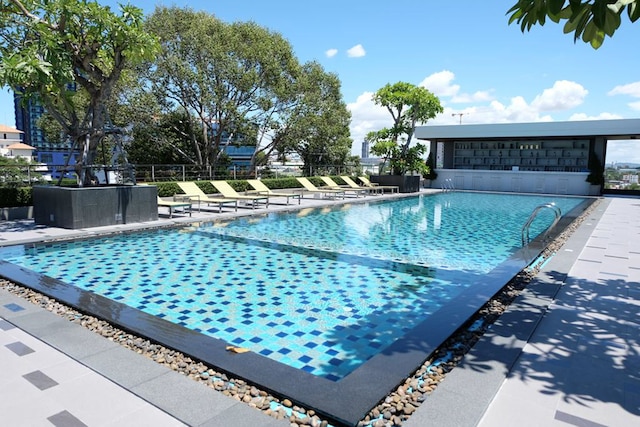 シーズン ファイブ ホテル