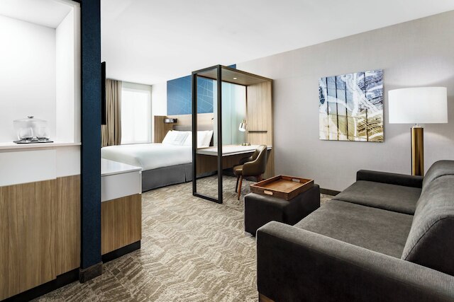 スプリングヒル・スイート・ベルモント・レッドウッド・ショアーズ