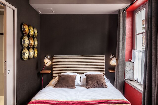 ル 84 サント キャス