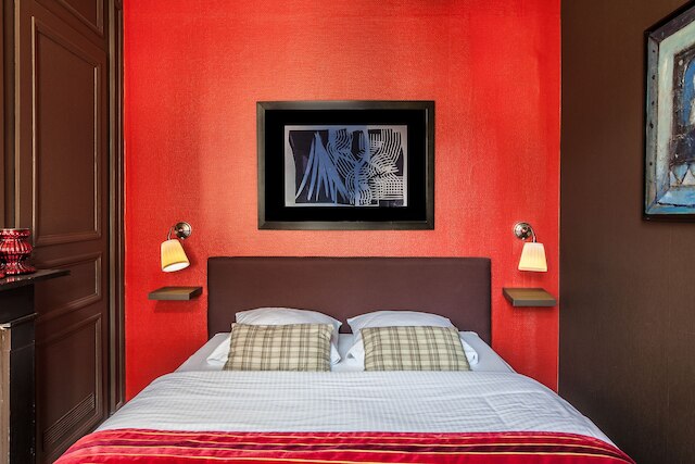 ル 84 サント キャス