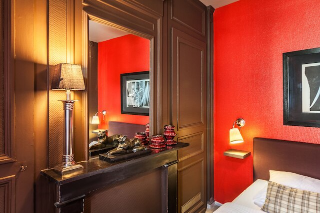 ル 84 サント キャス