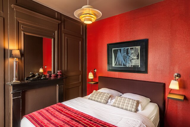 ル 84 サント キャス