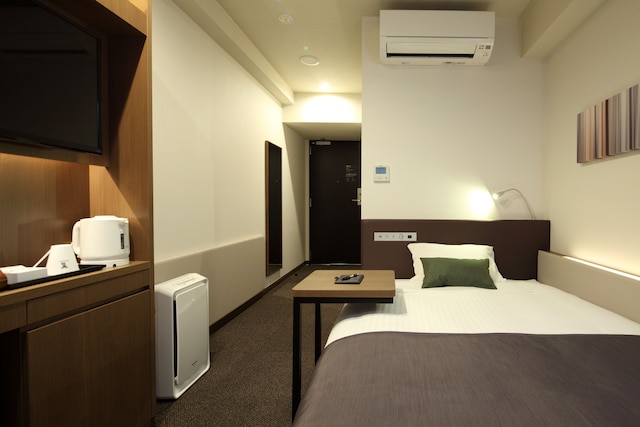 ワイズホテル 阪神尼崎駅前