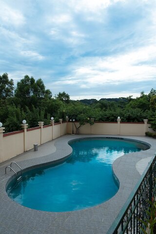 アパートメント クイーン ビクトリア バタム