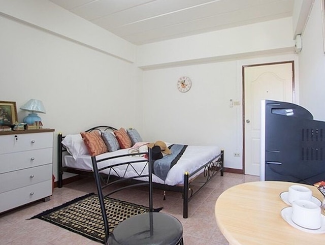 P アパートメント ノンタブリー