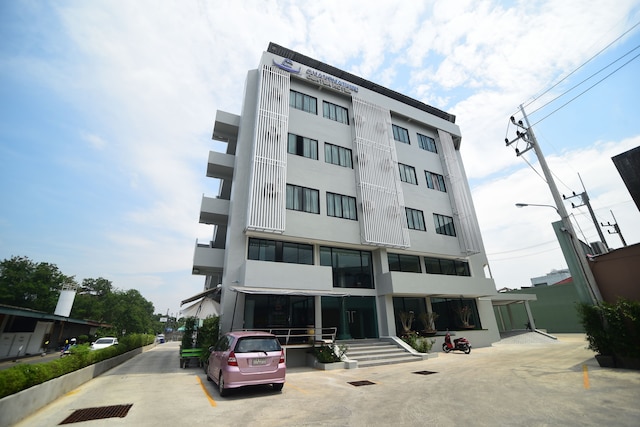 チャンタブリー センター ホテル