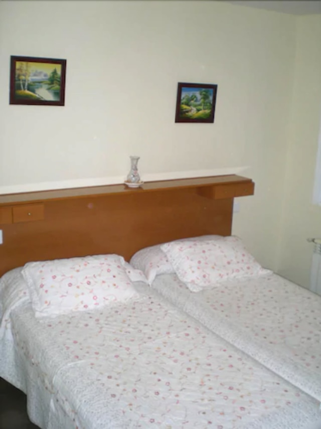 ホスタル モンクロア